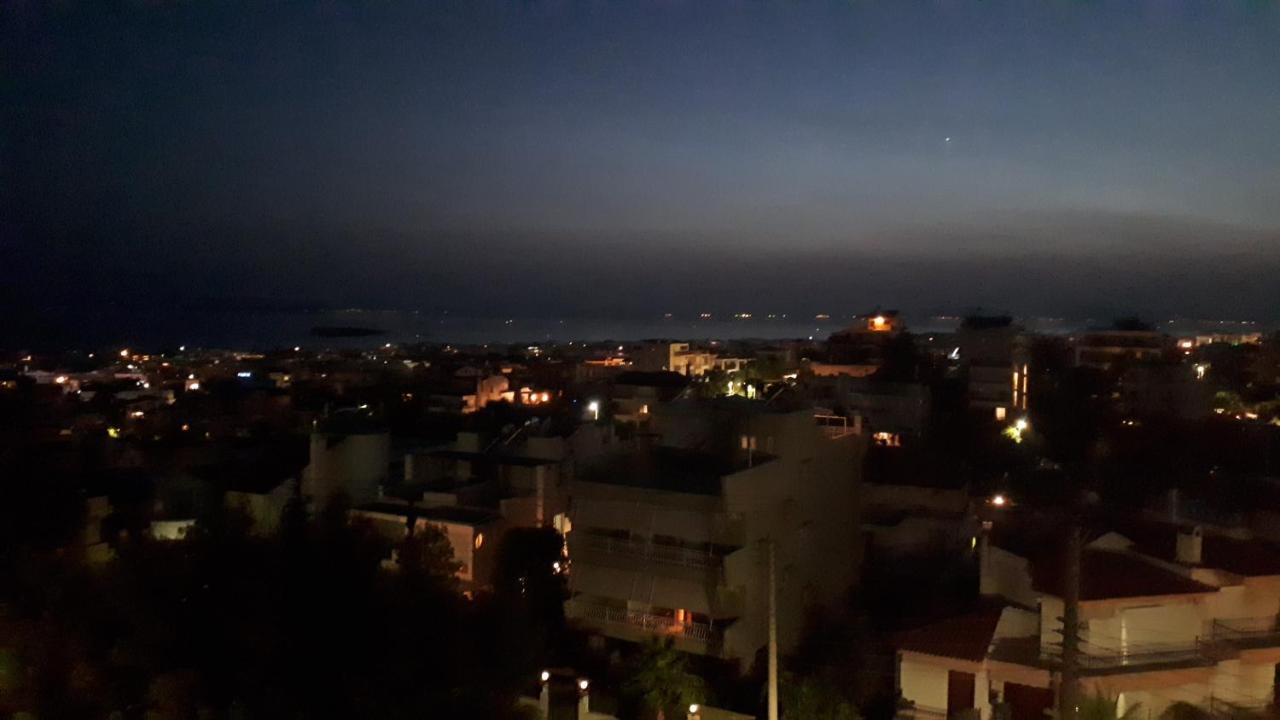 Sea view,big&comfortable appartment in Voula Atene Esterno foto