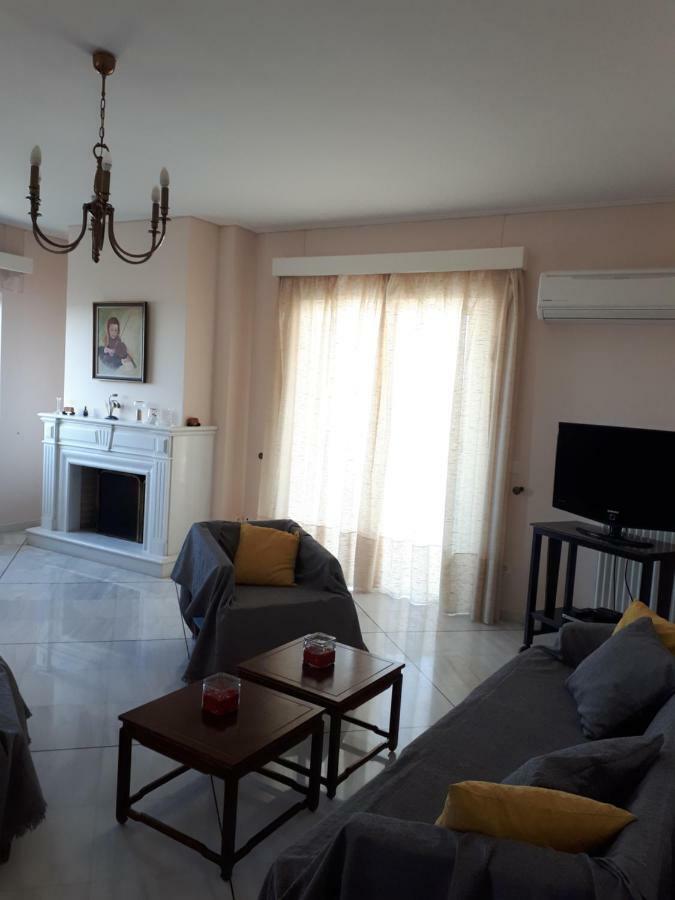 Sea view,big&comfortable appartment in Voula Atene Esterno foto